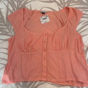 L American Eagle Outfitters Coral Button-Front Cropped Top